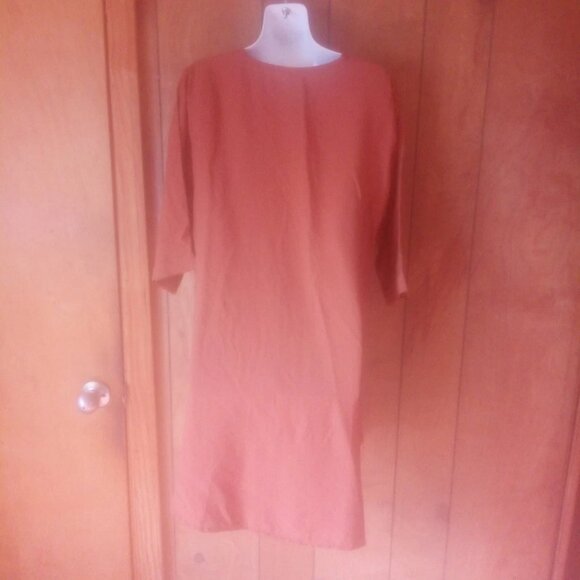 Plus Size Brown Embroidered Sunflowers? Dress Size 3X - Picture 4 of 4